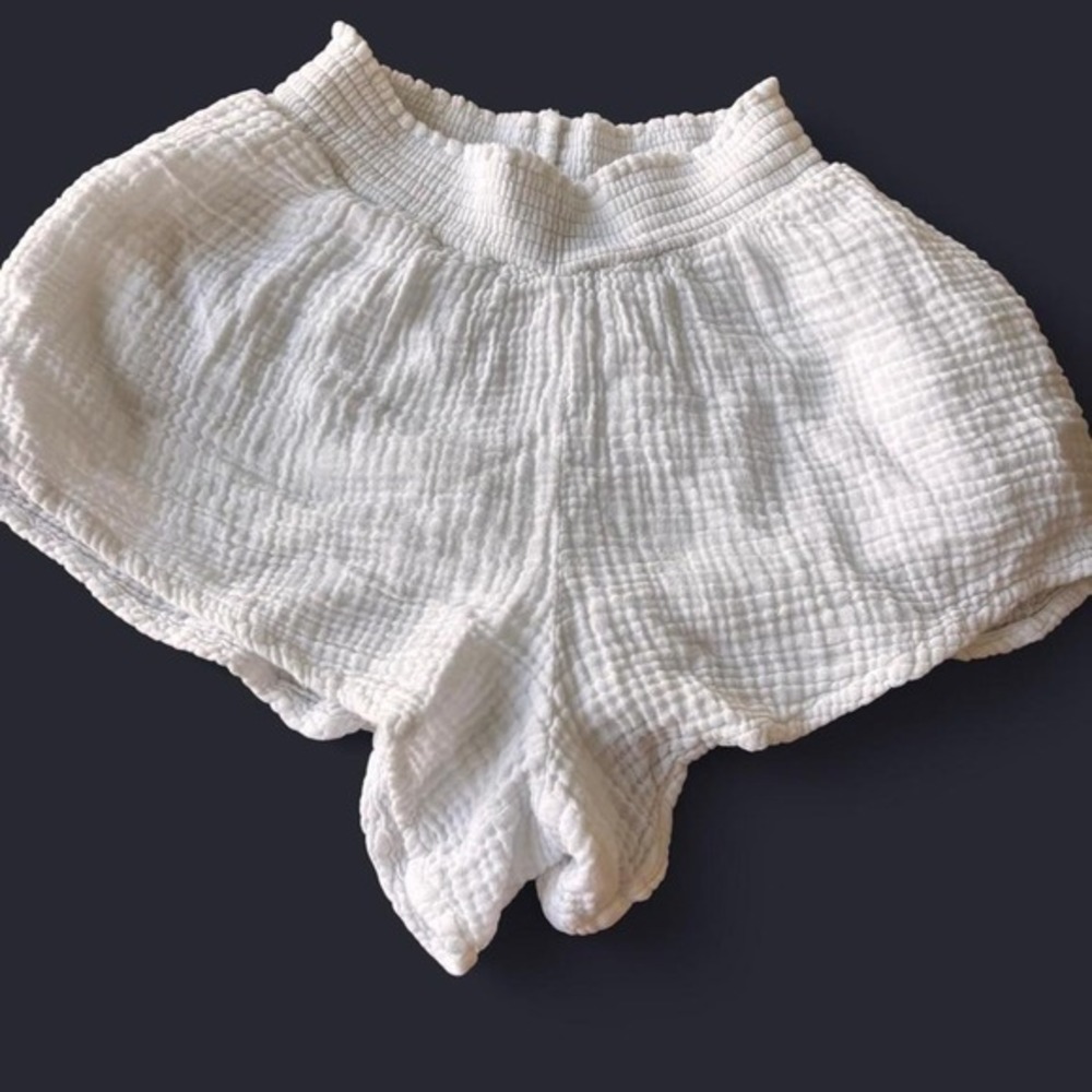 Michael Stars‎ - White linen shorts with elastic waistband #linenlove size M.